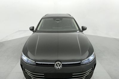 Volkswagen Passat Elegance 1.5 eTSI DSG6