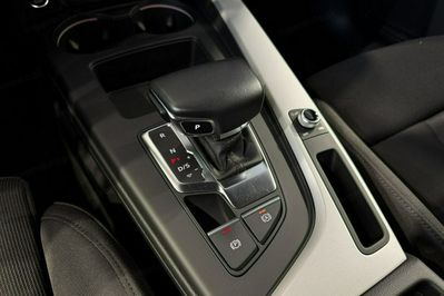 Audi A4 35 TFSI S tronic