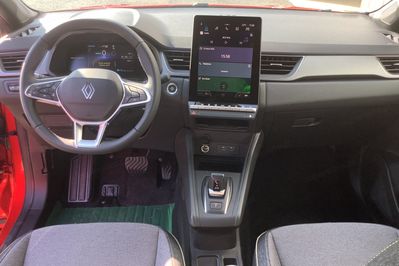 Renault Captur Techno 1.8 E-Tech Full Hybrid AT