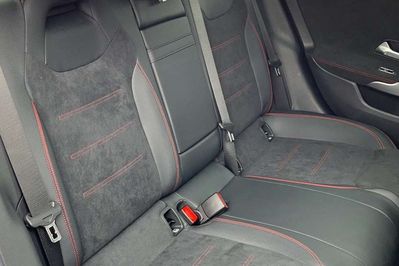 Mercedes CLA 220 4-Matic AMG Line