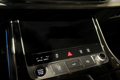 Audi Q8 TFSI e quattro