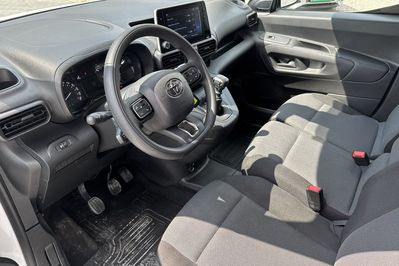 Toyota Proace City 1.2 D-4T Standard Active