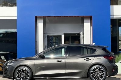 Ford Focus ST-Line X  1.0 EcoBoost