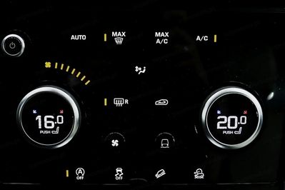 Land Rover Discovery Sport 2.0 P200 aut