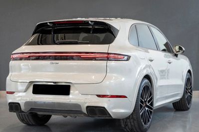 Porsche Cayenne Turbo E-Hybrid