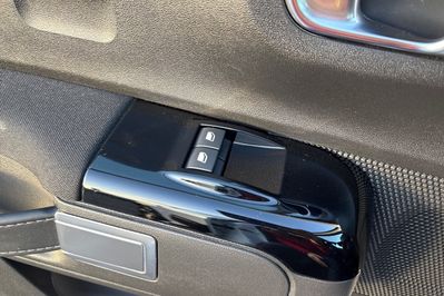 Citroen C3 Shine 1.2 PureTech EAT6