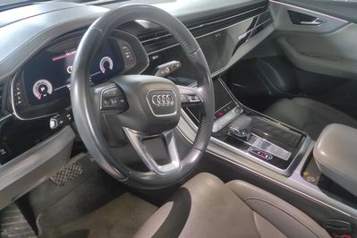 Audi Q8 50 TDI mHEV quattro Tiptronic