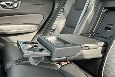 Volvo XC60 B4 D AWD R-Design