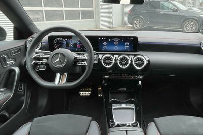 Mercedes CLA 200 AMG Line
