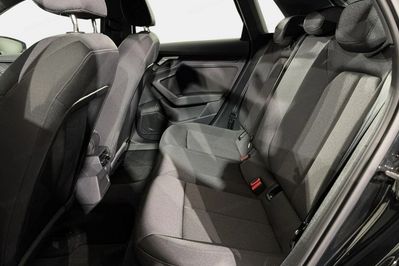 Audi A3 35 TFSI mHEV S tronic