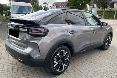 Citroen C4 Max EAT8 1.2 PureTech