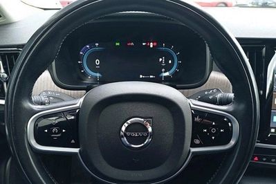 Volvo V90 Cross Country B4 D AWD Momentum