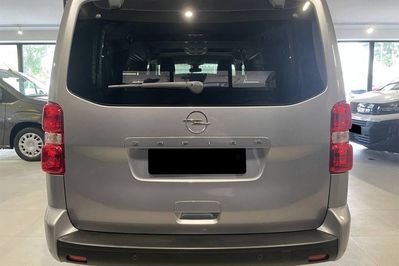 Opel Zafira Life Extra Long L2H1 Business AT8