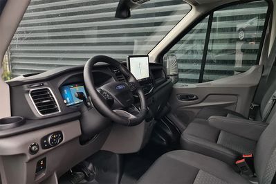 Ford Transit 350 L3H2 Limited A8