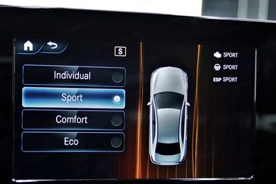 Mercedes Klasa A A 180 7G-DCT