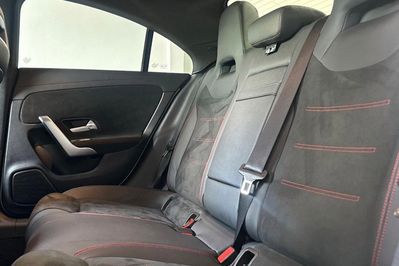 Mercedes CLA 180 AMG Line