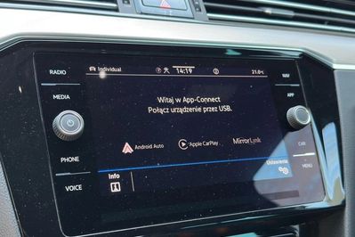 Volkswagen Passat 1.5 TSI Elegance DSG