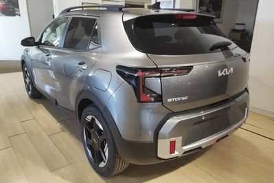 Kia Stonic 1.0 T-GDI Business Line