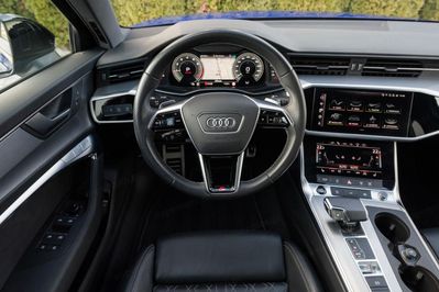 Audi A6 55 TFSI e quattro S Line