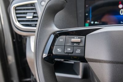 Opel Zafira Life Extra Long L2H1 Business AT8