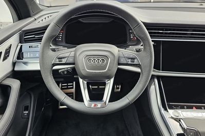 Audi Q7 TFSI e quattro S Line