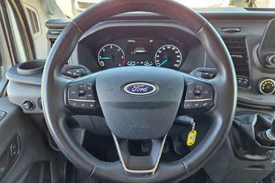 Ford Transit L4H3