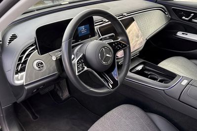 Mercedes Klasa E 200 mHEV Avantgarde 9G-Tronic