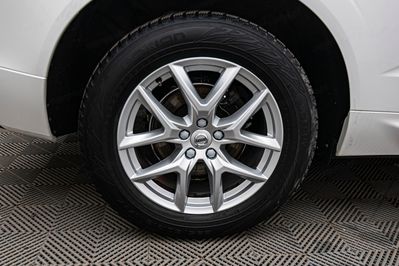 Volvo XC60 D4 Momentum Pro