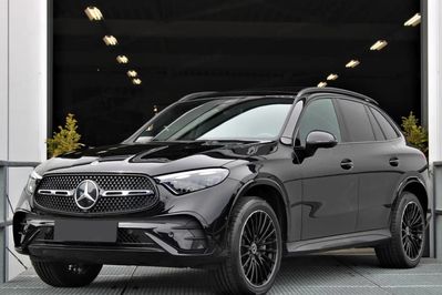 Mercedes GLC 300  4-Matic AMG Line