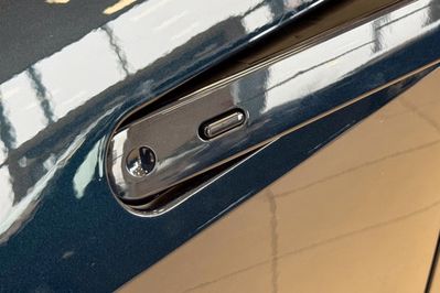 Toyota C-HR Style 2.0 Hybrid AWD