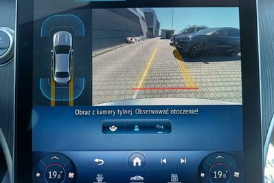 Mercedes Klasa C 300 4MATIC AMG Line