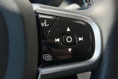 Volvo XC60 B5 B AWD Plus Dark
