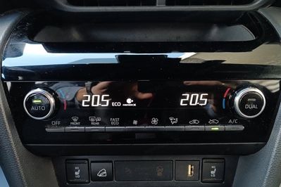 Toyota Yaris Cross 1.5 Hybrid  Adventure 4X4