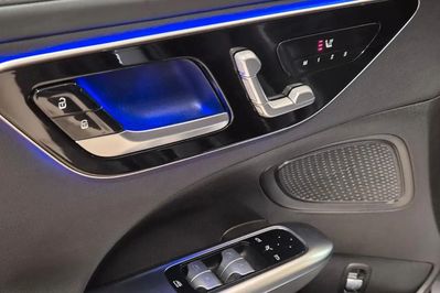 Mercedes Klasa C 300 e  4-Matic AMG