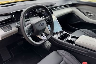 Ford Capri Premium AWD 79 kWh