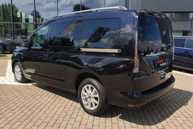 Ford Tourneo Connect Grand TITANIUM