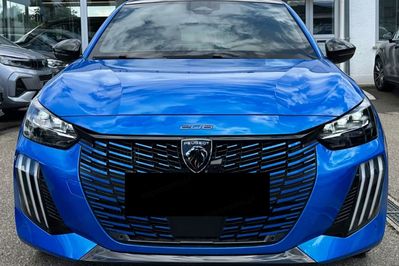 Peugeot 208 GT eDCS 1.2 mHEV