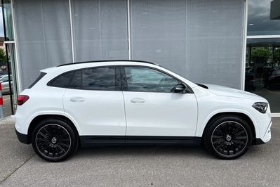 Mercedes GLA 220 4-Matic AMG Line