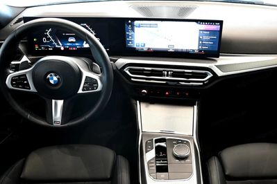 BMW Seria 3 330i M Sport sport-aut
