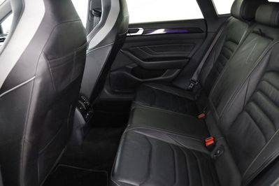 Volkswagen Arteon 2.0 TSI R-Line DSG