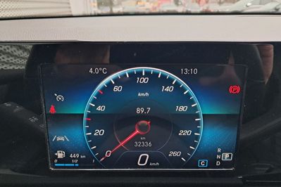 Mercedes GLB 180 d 8G-DCT