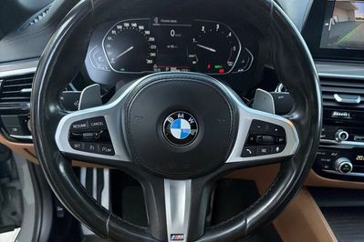 BMW Seria 5 520d xDrive mHEV M Sport sport-aut