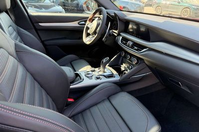 Alfa Romeo Stelvio Turbo Intensa Q4