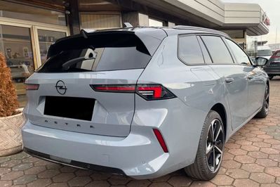 Opel Astra GS 1.2 Turbo EDCT6