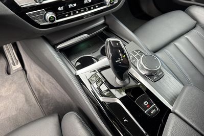 BMW Seria 5 520d xDrive M Sport