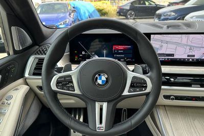 BMW X7 M60i xDrive
