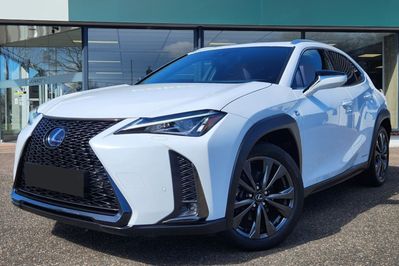 Lexus UX 300h F Sport Design Hybrid Dynamic Force