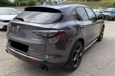 Alfa Romeo Stelvio Turbo Veloce Q4