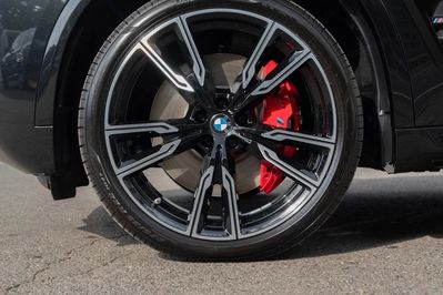 BMW X5 M60i xDrive