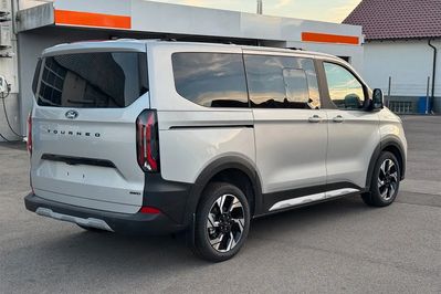Ford Tourneo Custom 320 L1H1 Active A8 AWD